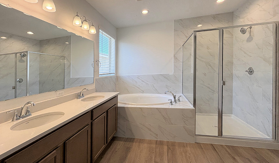 Bathroom of the Slate floor plan