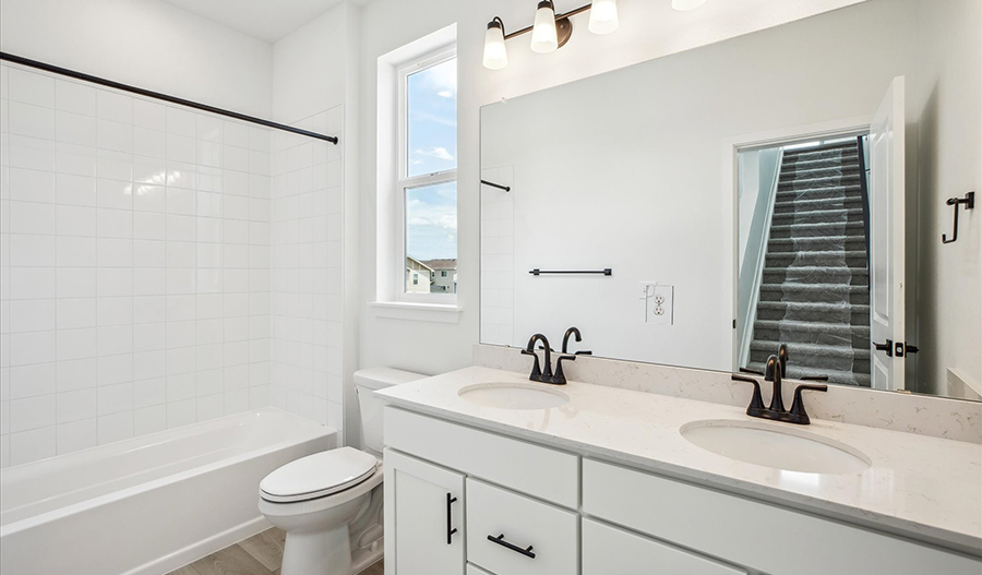 Bathroom of the Julien floor plan
