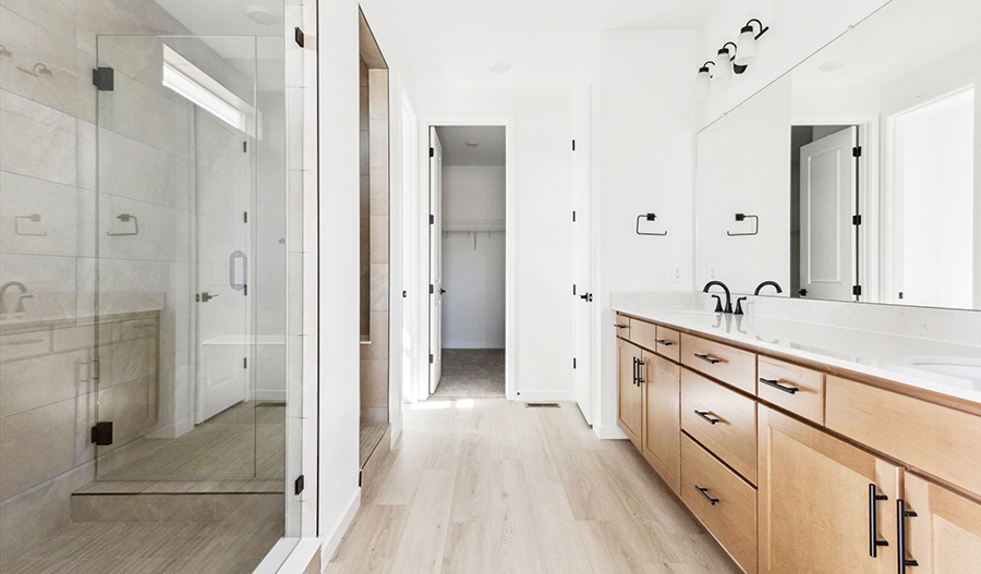 Bathroom of the Arlington floor plan