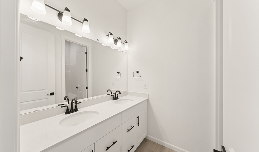 Bathroom of the Decker floor plan