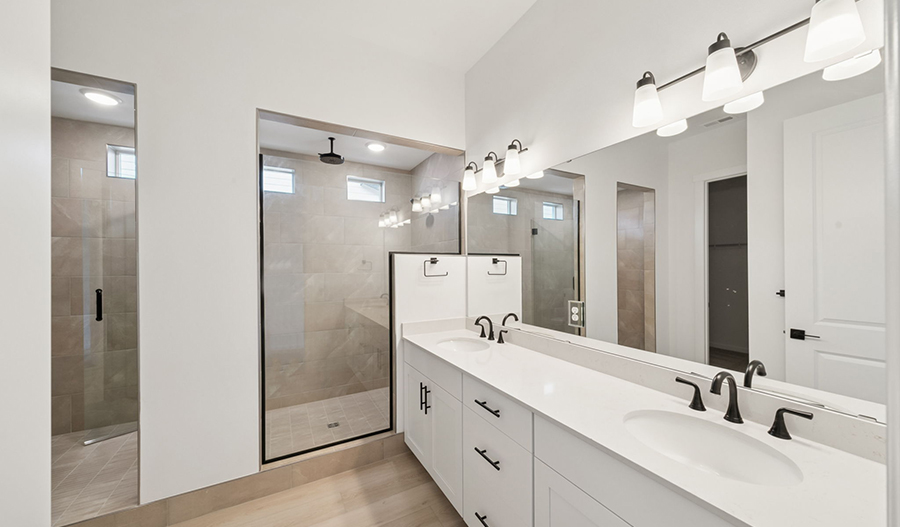 Bathroom of the Decker floor plan