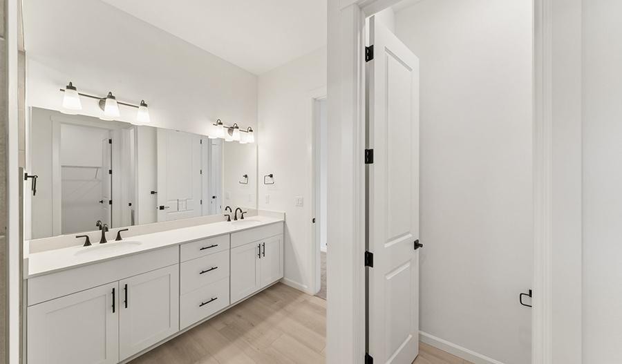 Bathroom of the Decker floor plan