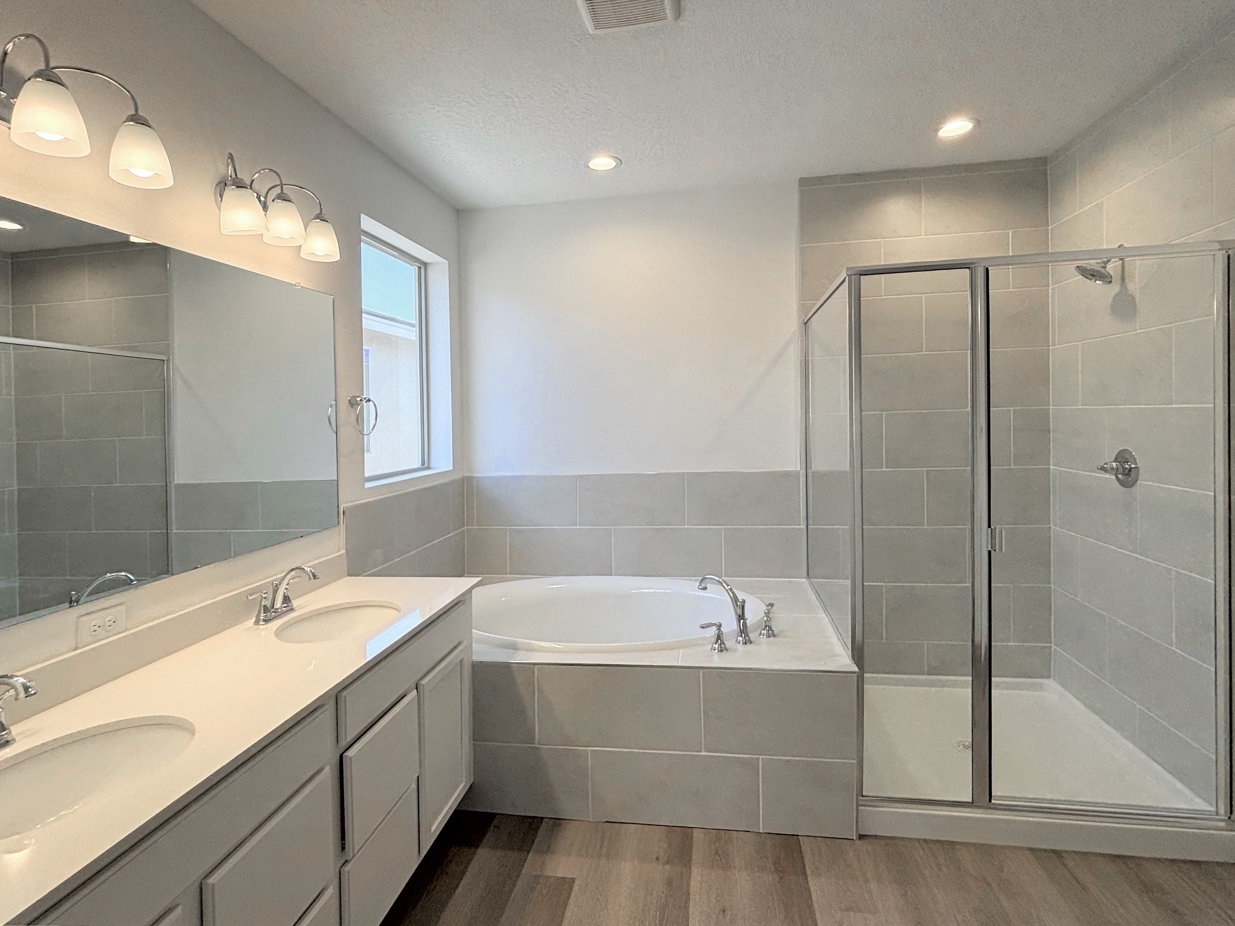Bathroom of the Slate floor plan