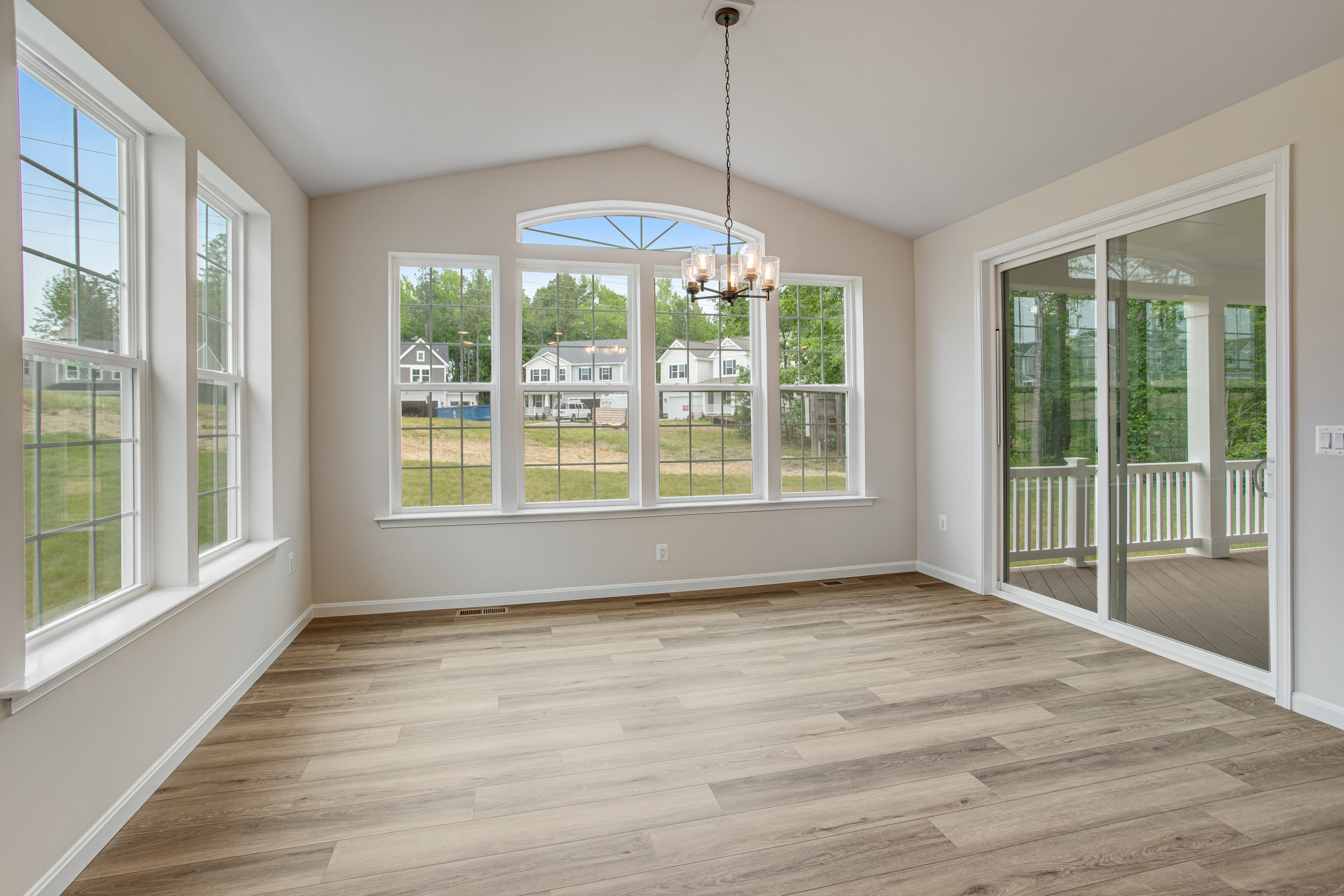 Sunroom of the Hemingway floor plan