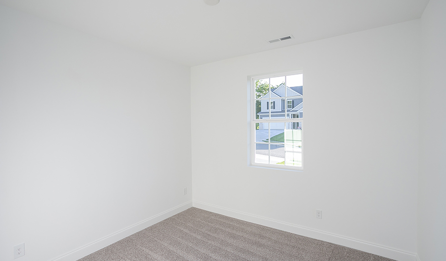Bedroom of the Decker floor plan