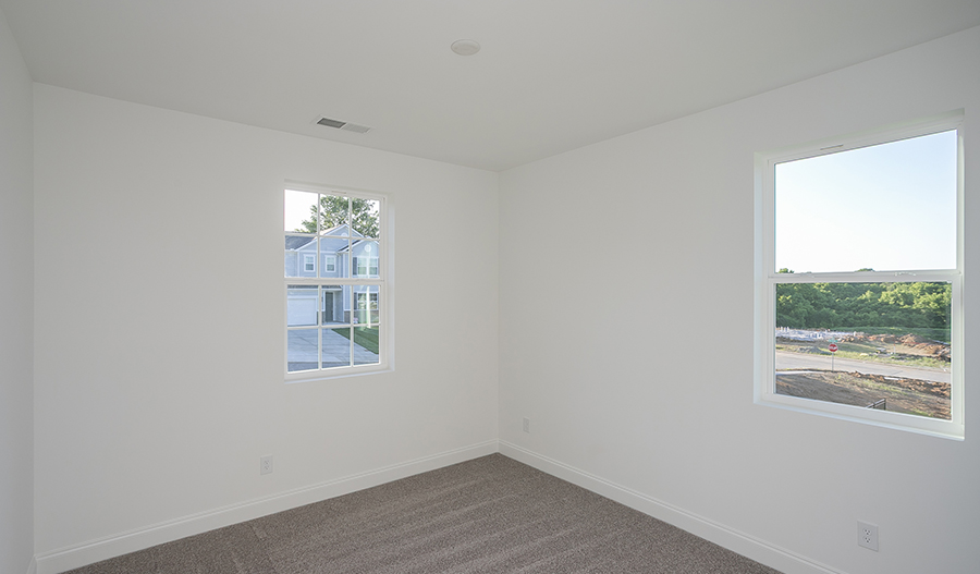 Bedroom of the Decker floor plan