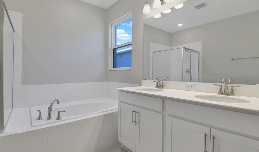 Bathroom of the Slate floor plan