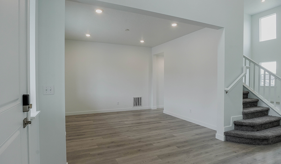 Dining Room of the Jessica floor plan