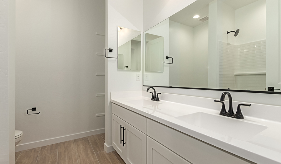 Bathroom of the Sapphire floor plan