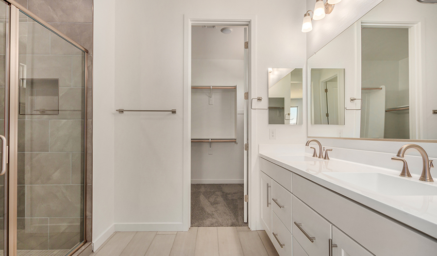 Bathroom of the Larimar floor plan