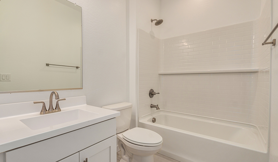 Bathroom of the Larimar floor plan