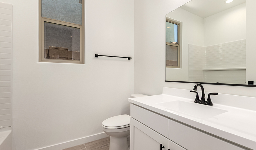 Bathroom of the Sapphire floor plan