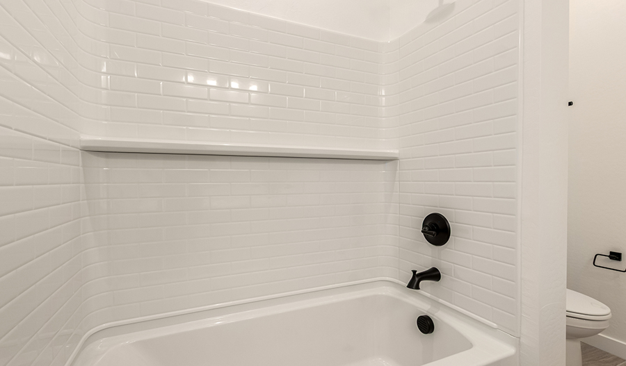 Bathroom of the Sapphire floor plan