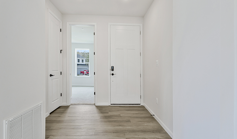 Entry of the Pearl floor plan