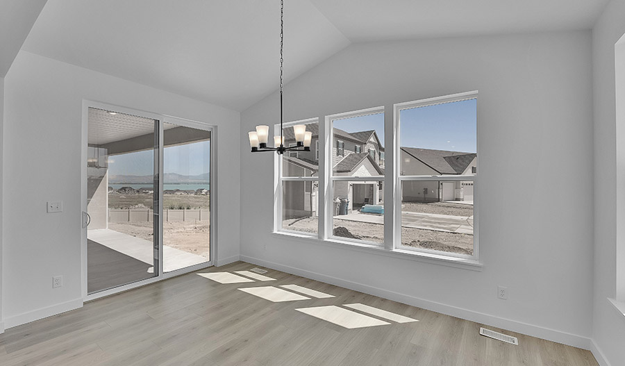 Sunroom of the Helena floor plan