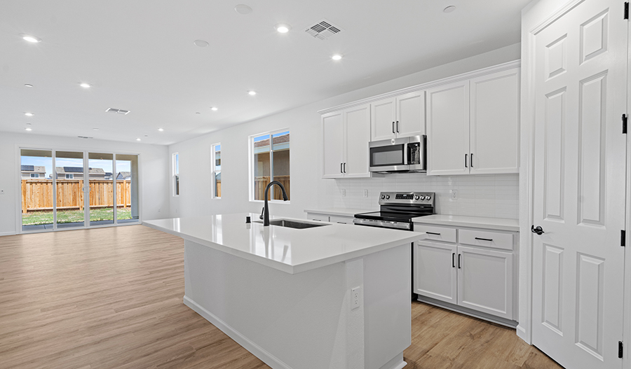 Kitchen of the Ruby floor plan