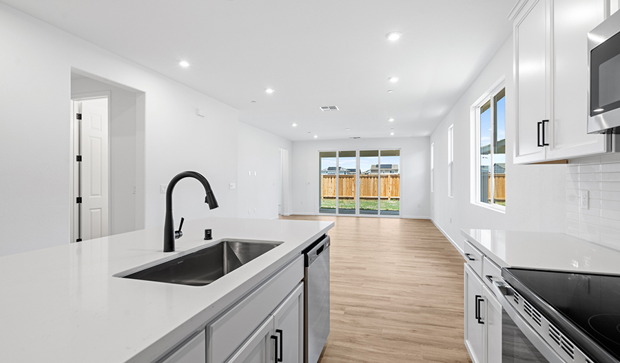 Kitchen of the Ruby floor plan