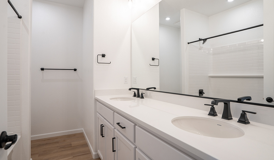 Bathroom of the Ruby floor plan