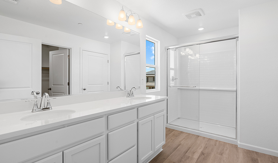 BAthroom of the Pearl floor plan