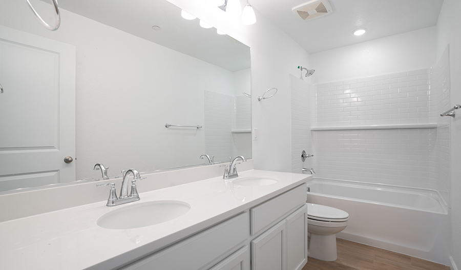 Bathroom of the Moonstone floor plan