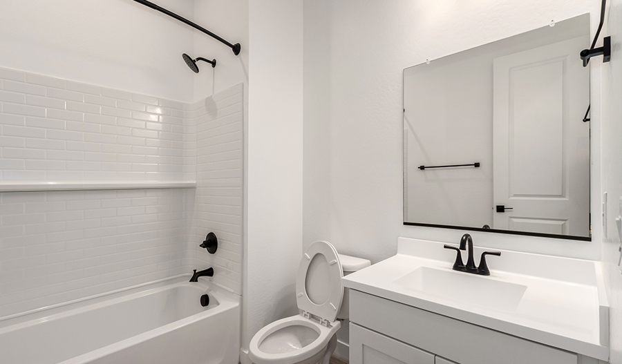 Bathroom of the Raleigh floor plan