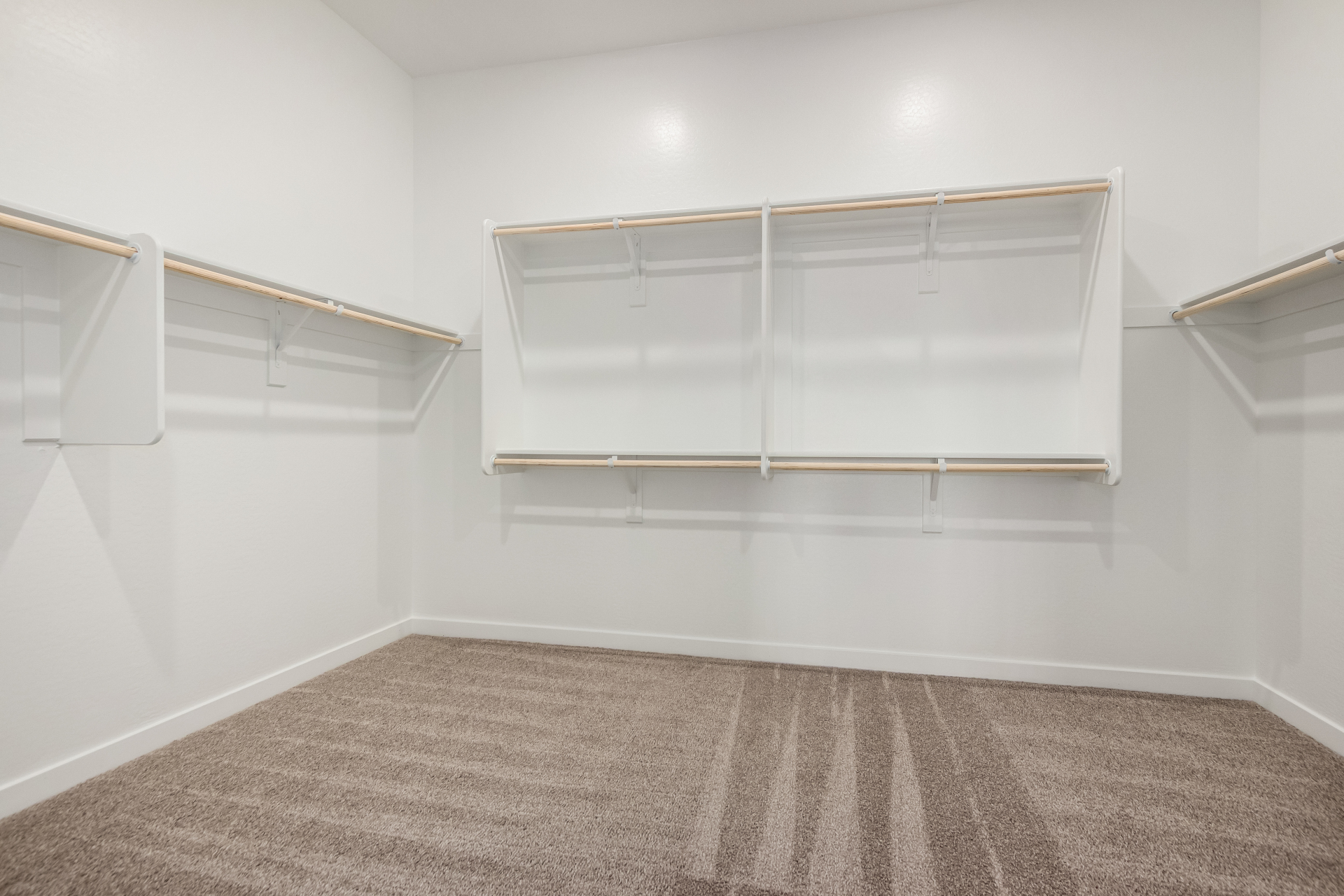Closet of the Cassandra floor plan