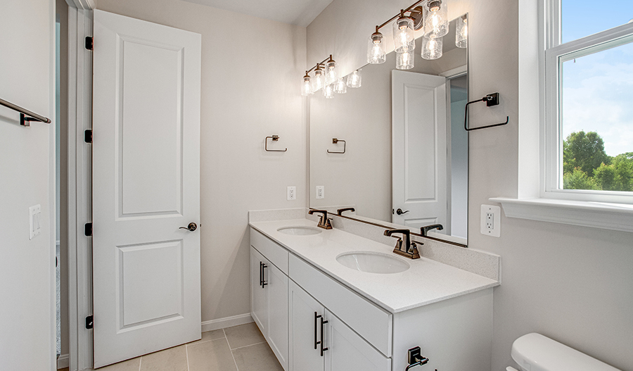 Bathroom of the Alexandrite floor plan