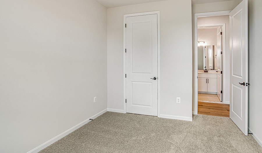 Bedroom of the Alexandrite floor plan