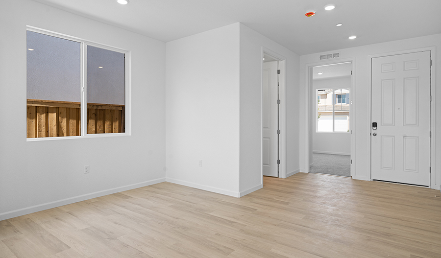 Entry of the Pearl floor plan