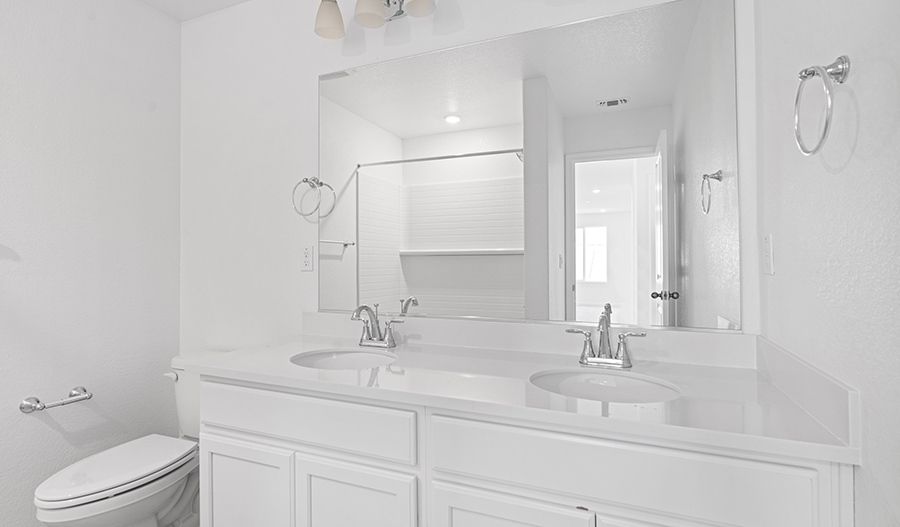 Bathroom of the Pearl floor plan
