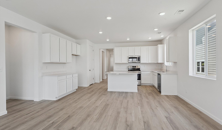 Kitchen of the Peridot floor plan