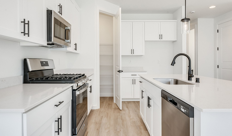 Kitchen of the Alpine floor plan