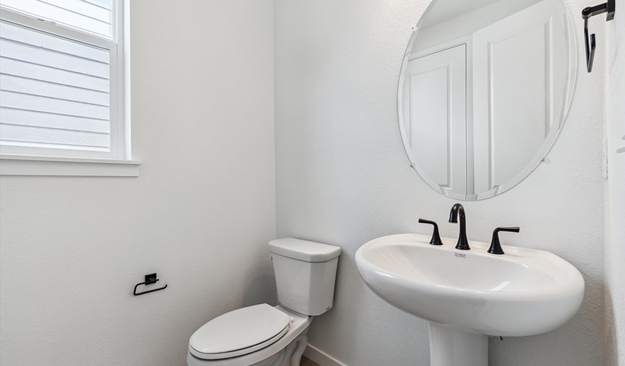 Bathroom of the Layla floor plan