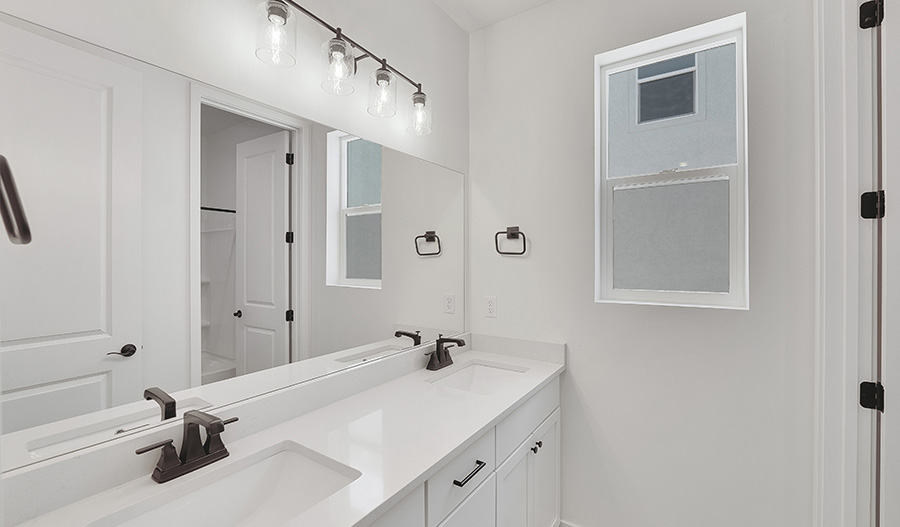 Bathroom of the Bronze floor plan