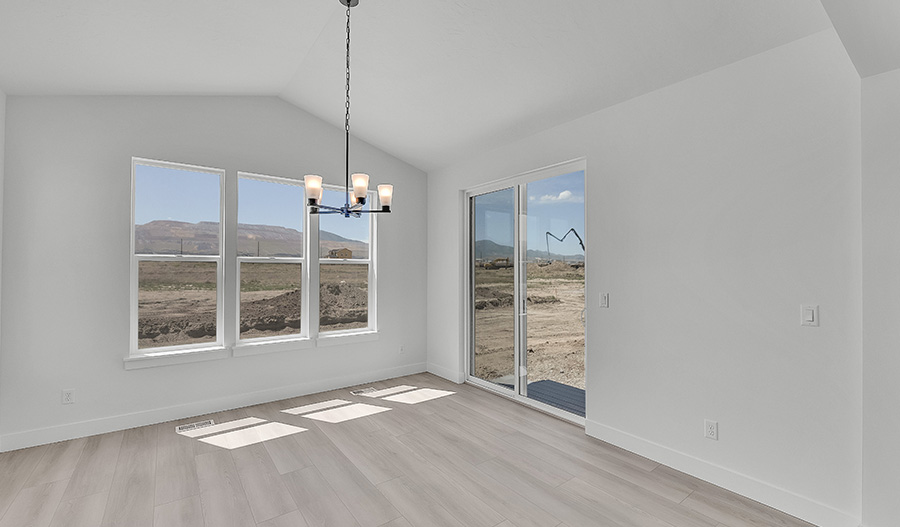 Sunroom of the Dillon floor plan
