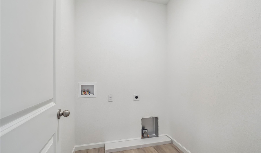 Laundry Room of the Agate floor plan