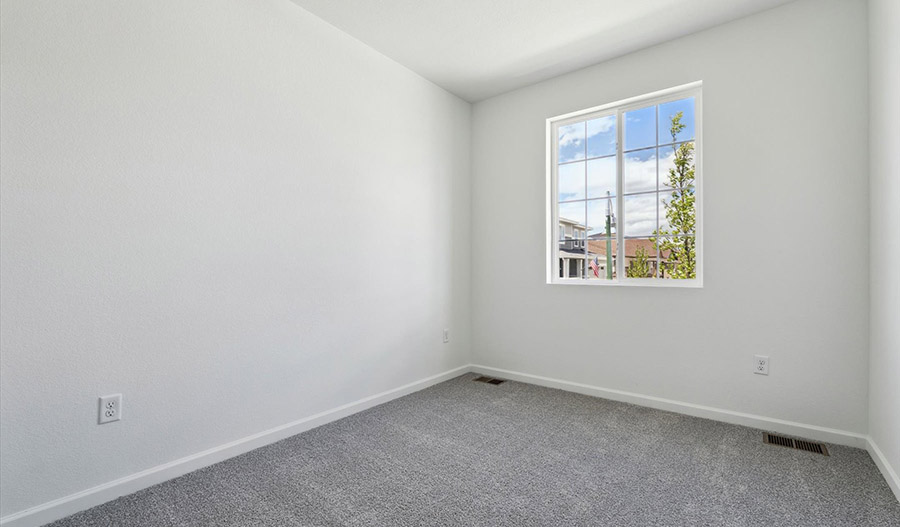 Bedroom of the Peridot floor plan