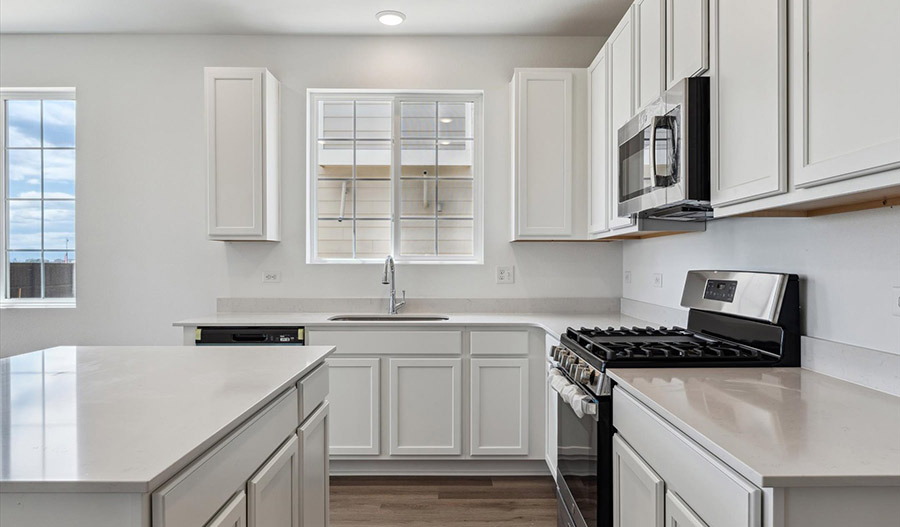 Kitchen of the Peridot floor plan
