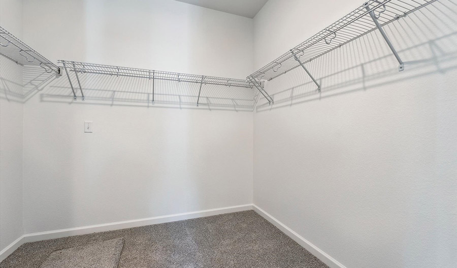 Closet of the Peridot floor plan