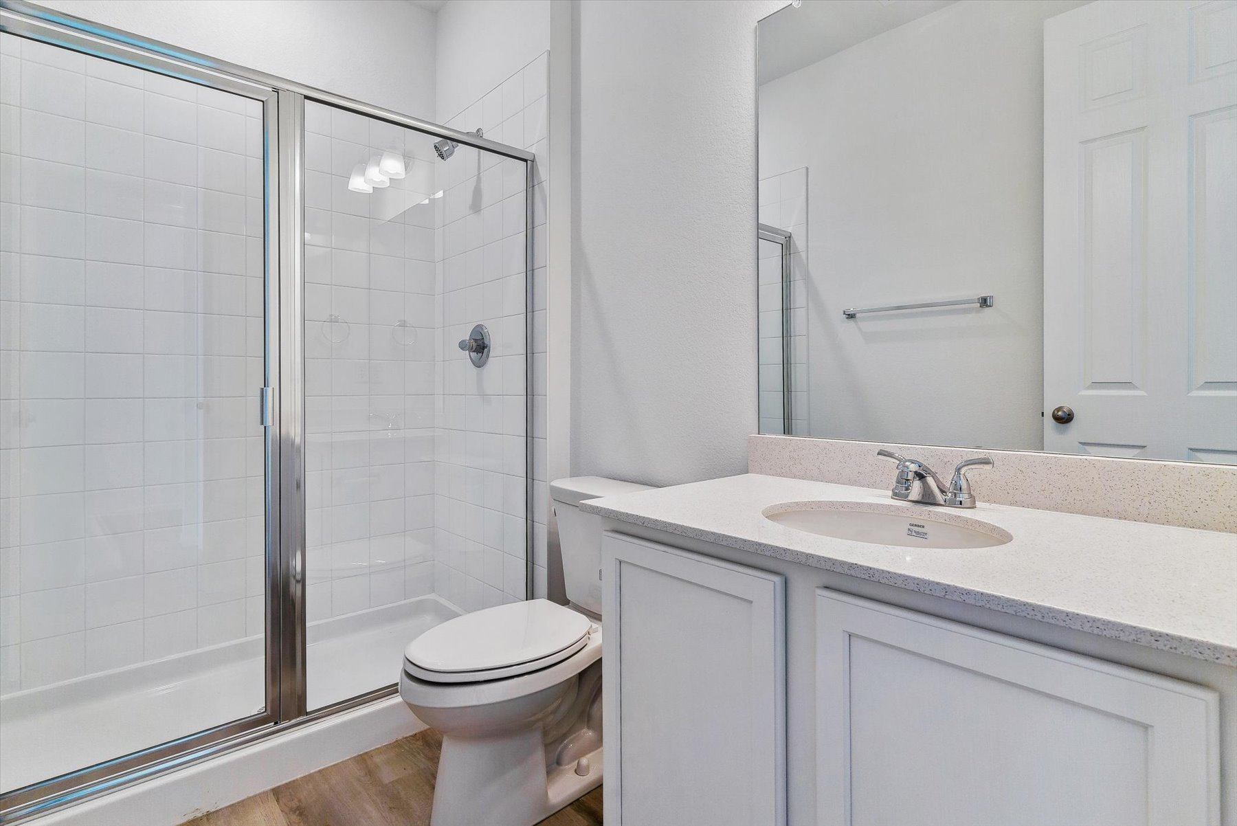 bathroom of the Ammolite floor plan