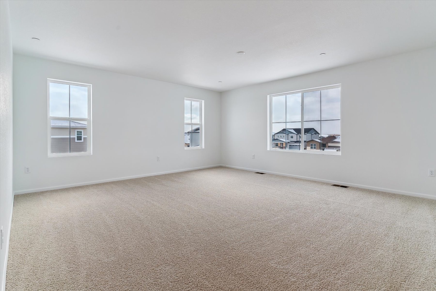 Bedroom of the Ammolite floor plan
