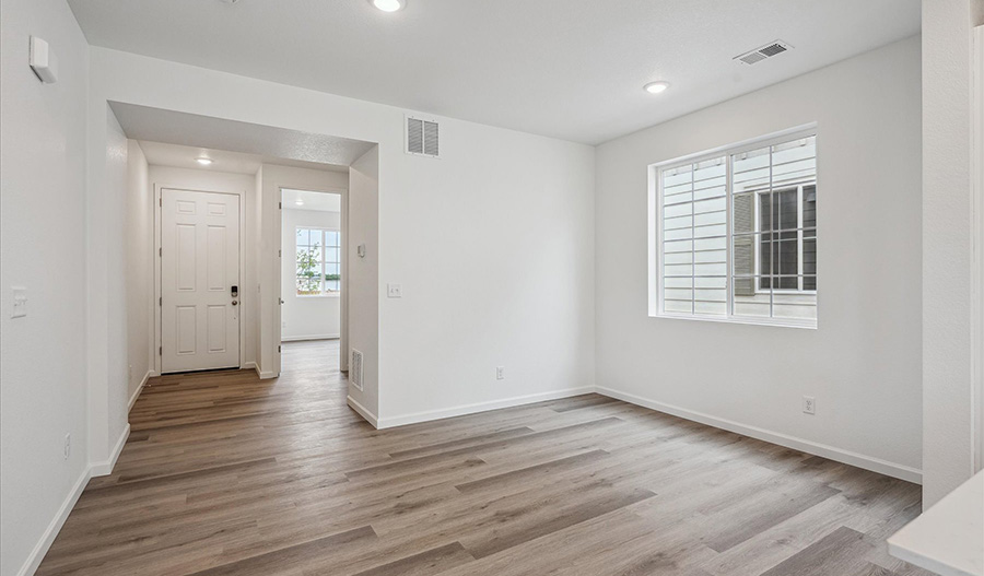 Dining  of the Pearl floor plan
