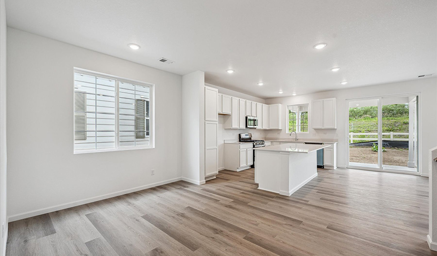 Dining  of the Pearl floor plan