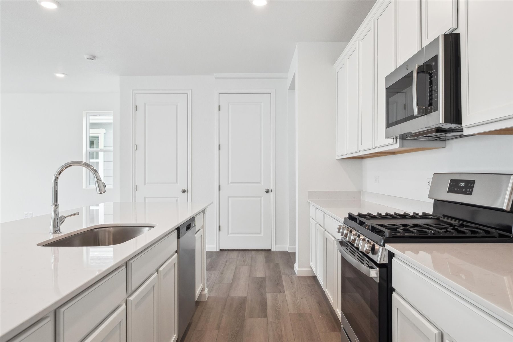 Kitchen of the Laurel floor plan