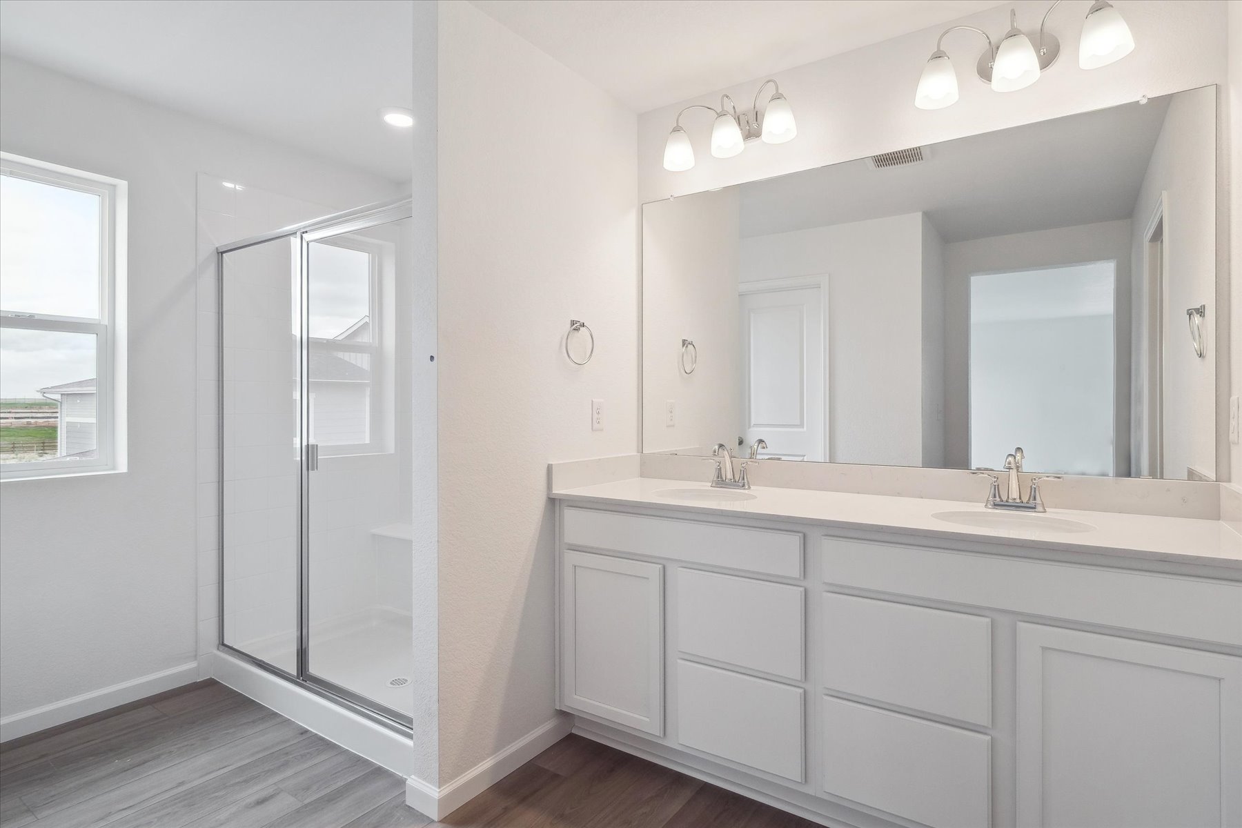 Bathroom of the Laurel floor plan