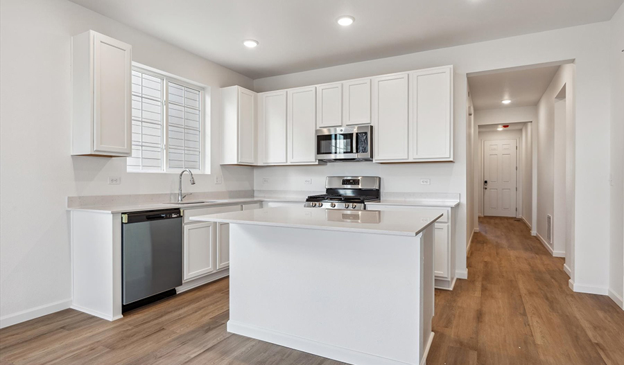 Kitchen of the Peridot floor plan