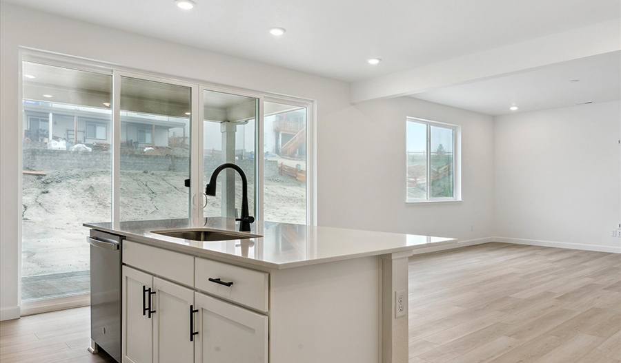 Kitchen of the Lapis floor plan