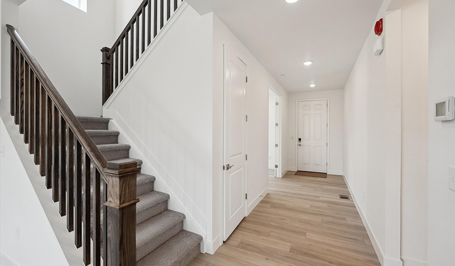 Entry of the Hemingway floor plan