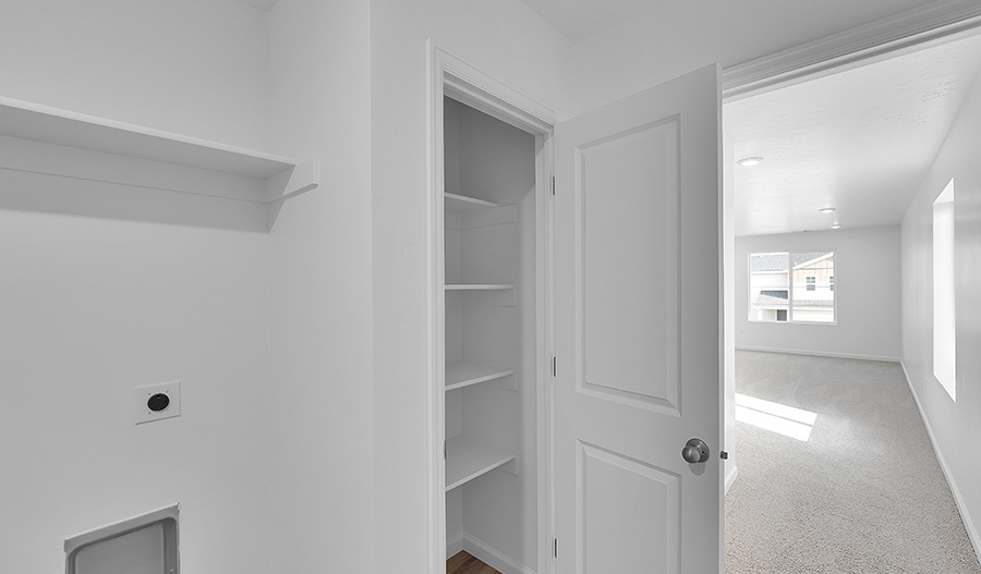 Closet of the Pearl floor plan