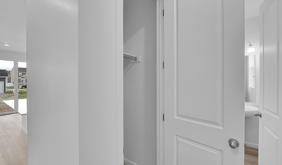 Closet of the Coral floor plan